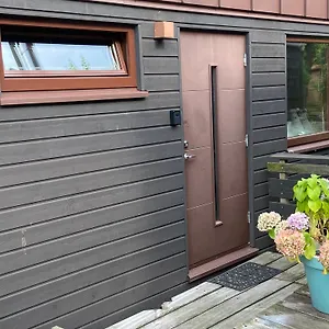 T Verkeren - Houseboat Amsterdam