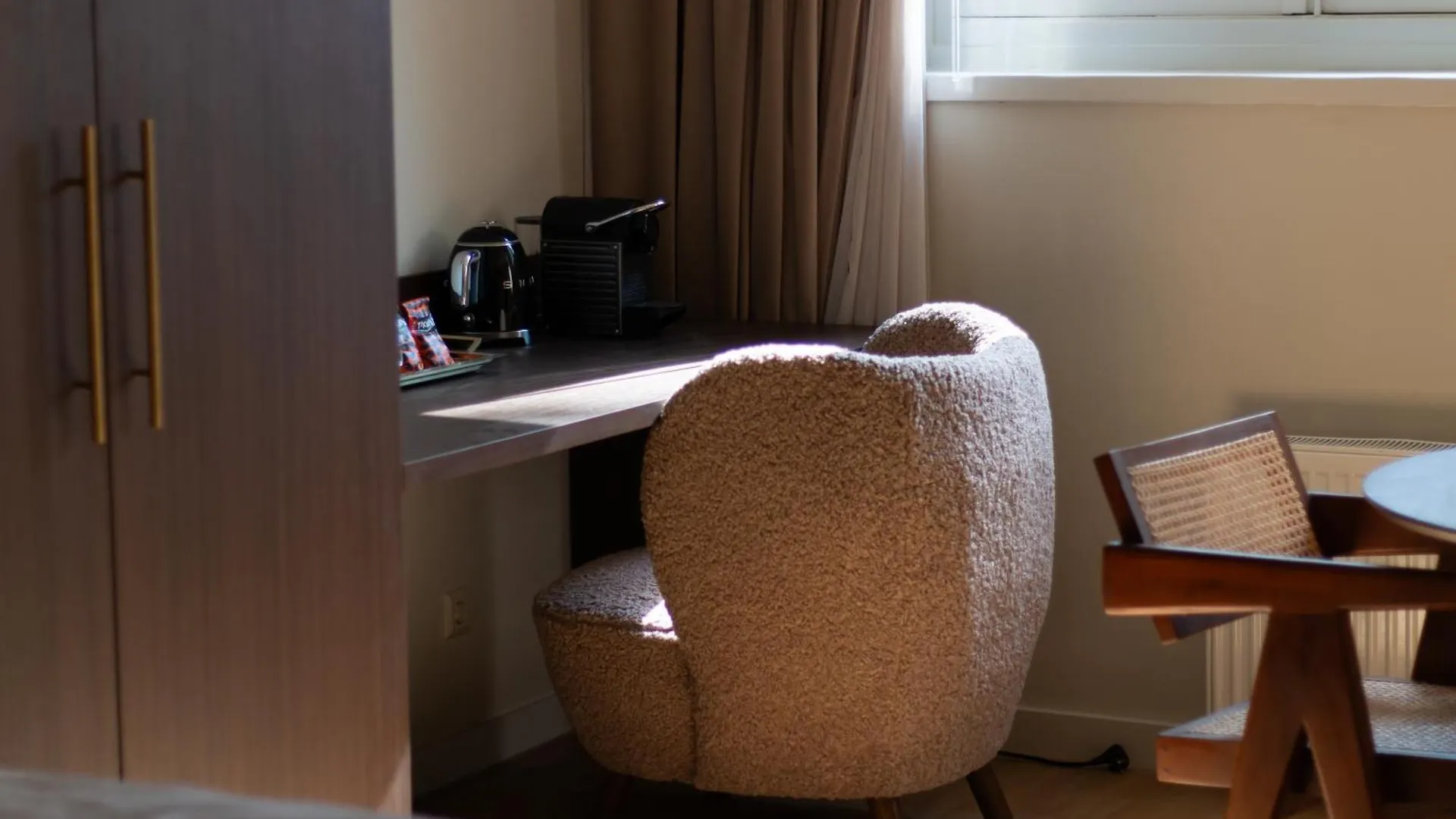 B&B Midtown Amsterdam Suites הולנד